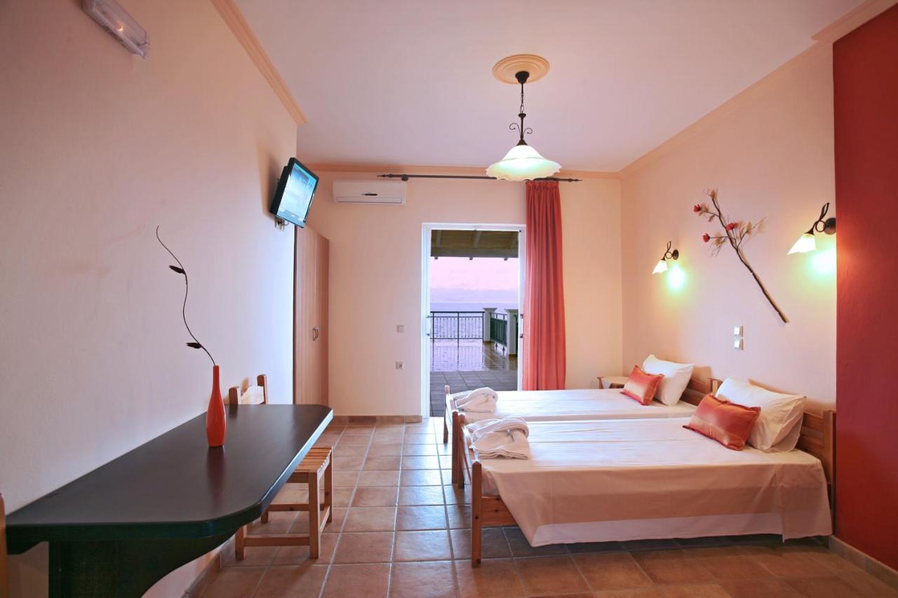 Apartments Corfu Sun Sea Side Benitses  Oda fotoğraf